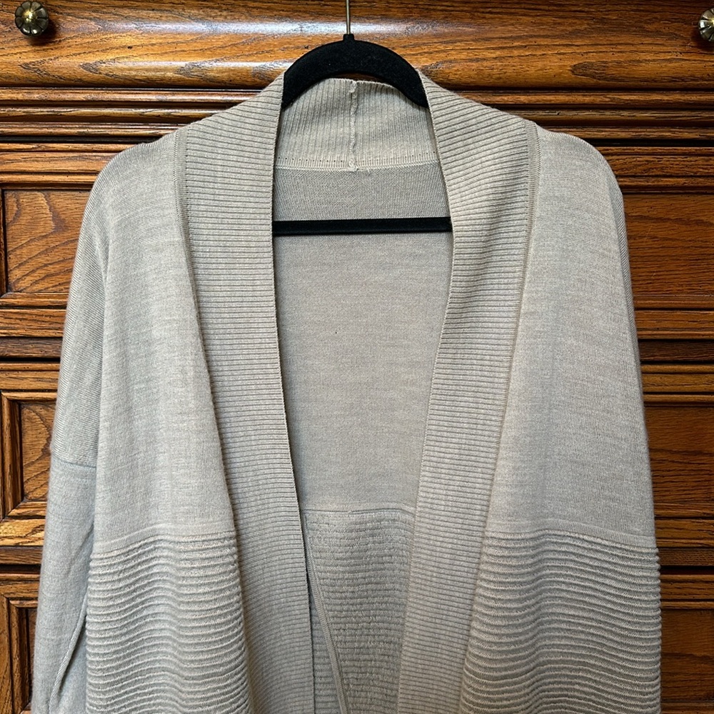 Lululemon Sit In Lotus Wrap - image 7